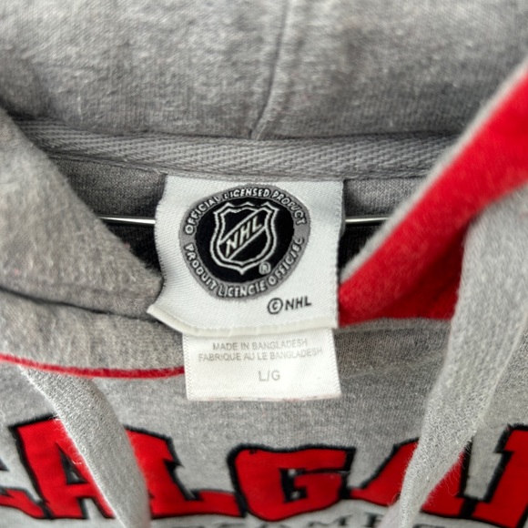 Calgary flames Hoodie Size L - Picture 2 of 5